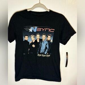 *NSYNC Band T-Shirt Women’s Size Small